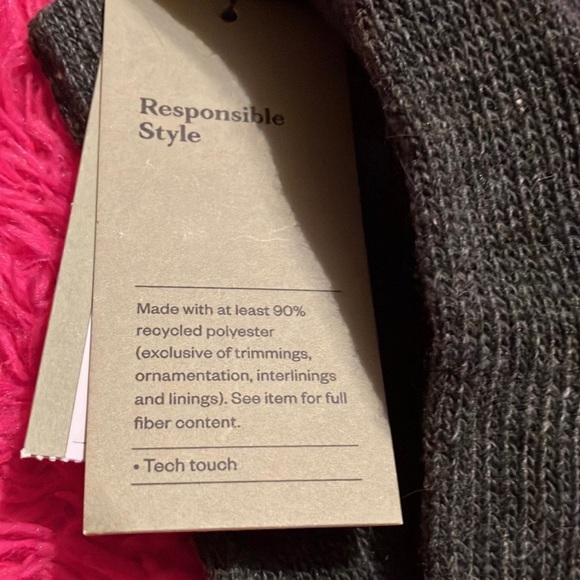 NWT - Goodfellow & Company Gray Gloves - Picture 5 of 5